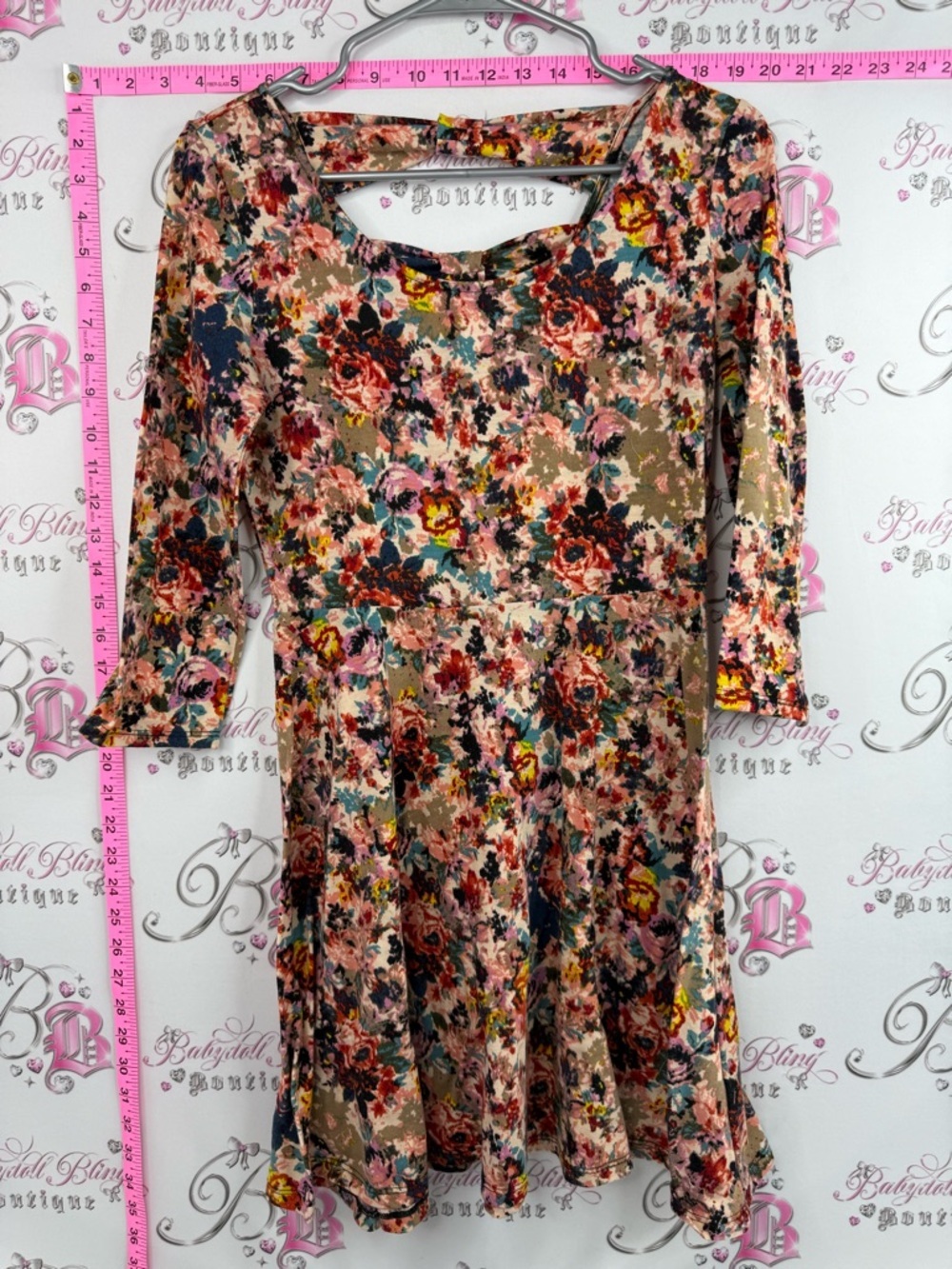 Xhilaration dress flowers Cream Multicolor Floral Dress with Keyhole bow Back